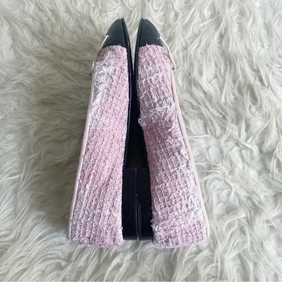 Chanel Pink Tweed Ballerina Flats Black Patent Leather Cap Toe CC Logo size 38 - Picture 11 of 13